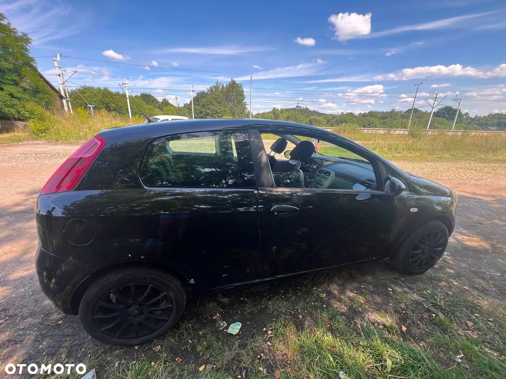 Fiat Grande Punto 1.4 8V - 5