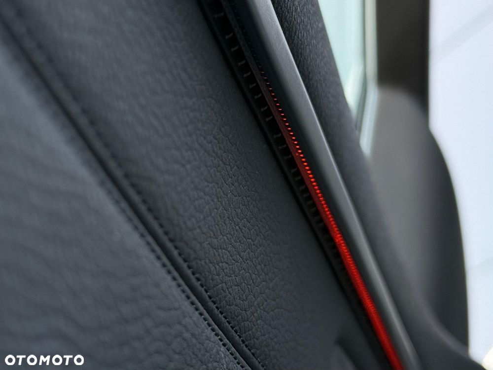 BMW Seria 3 320d - 34