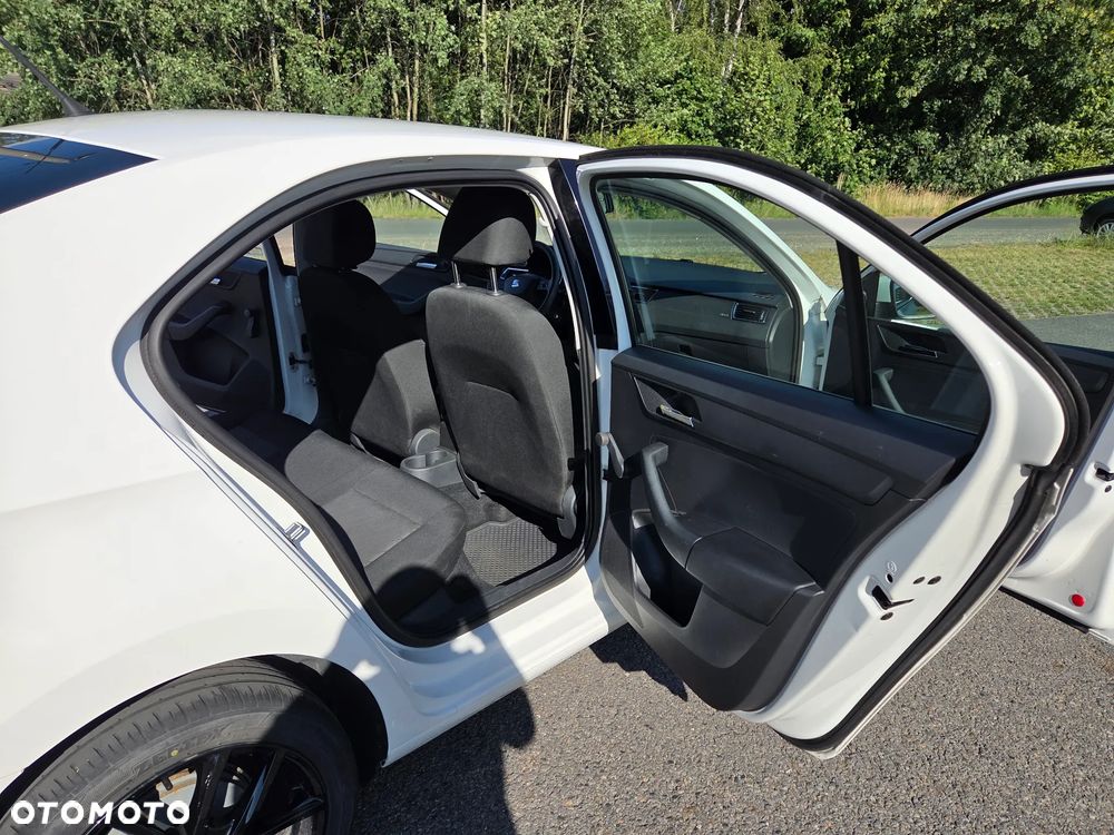 Seat Toledo 1.6 TDI Reference - 14