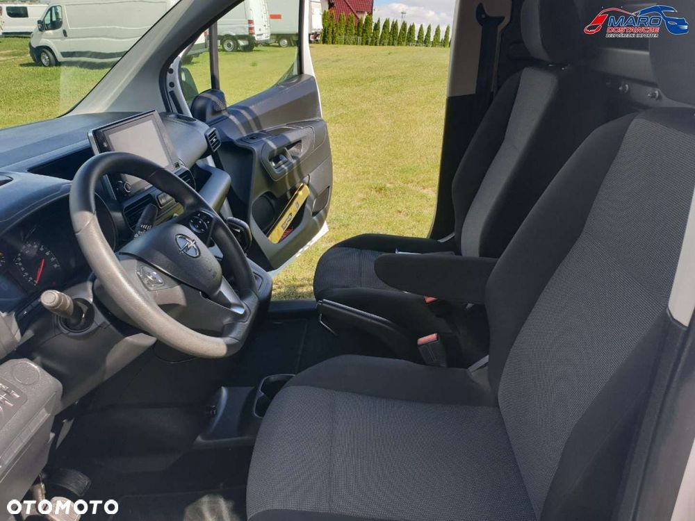 Opel COMBO ZABUDOWA WARSZTATOWA - 24