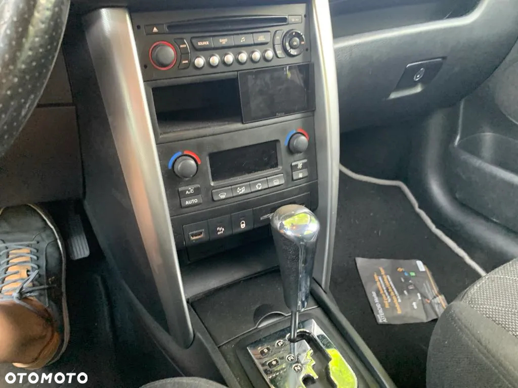 Peugeot 207 120 Automatik Premium - 12