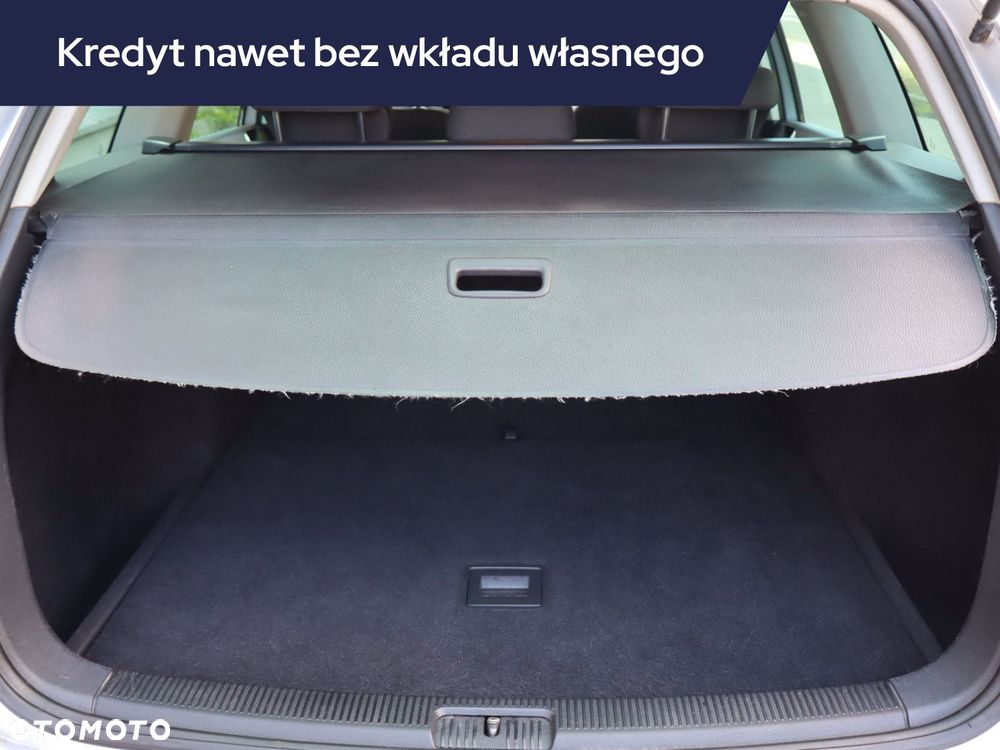 Volkswagen Golf Variant - 15