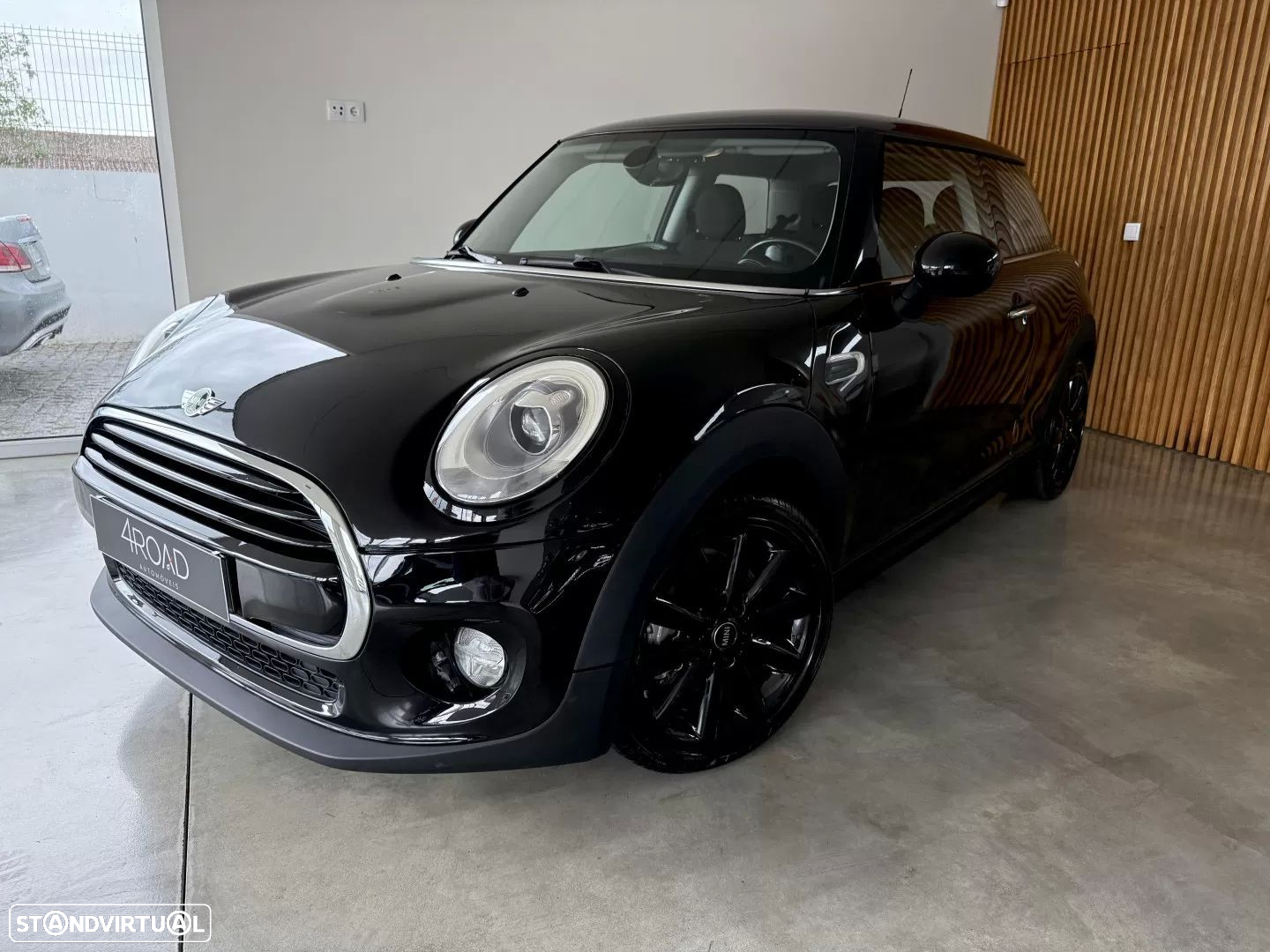 MINI 3 Portas One D - 4