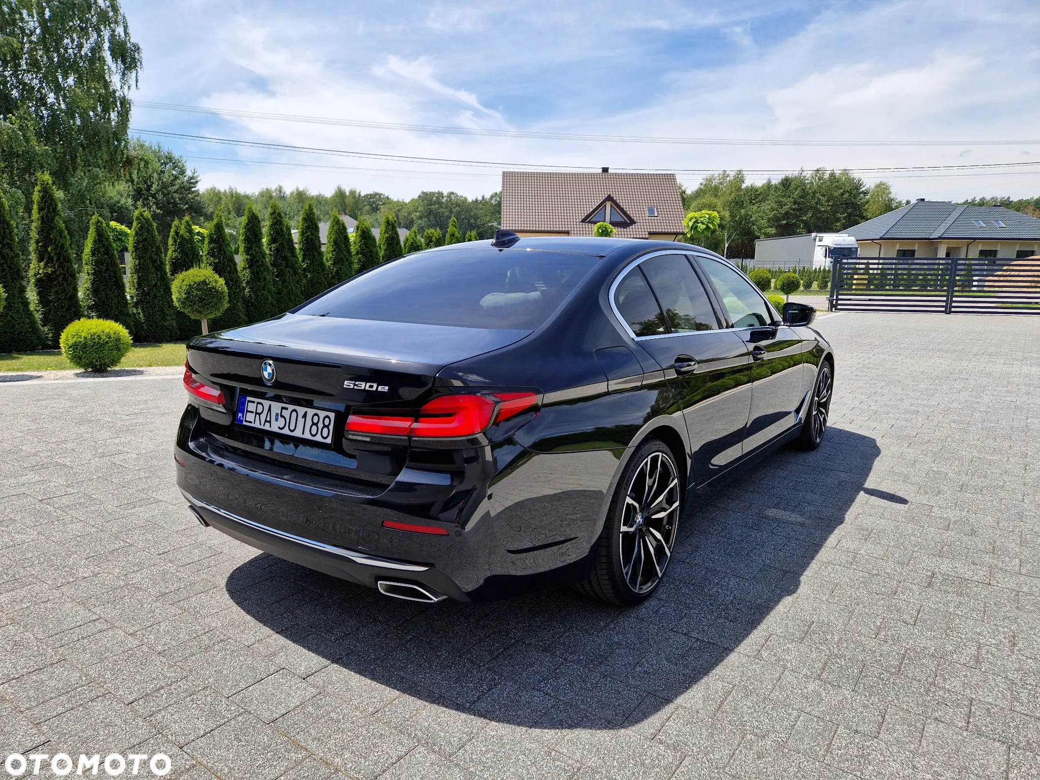 BMW Seria 5 530e Luxury Line - 3