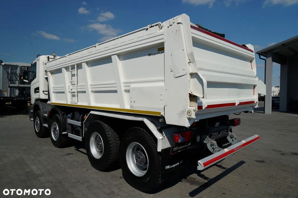 Scania G 410 / 8X4 / ZABUDOWA SAMOWYŁADOWCZA DO ASFALTU / 2X HYDROKLAPA / DACH HYDRAULICZNY / POD ROZŚCIEŁACZ - 13