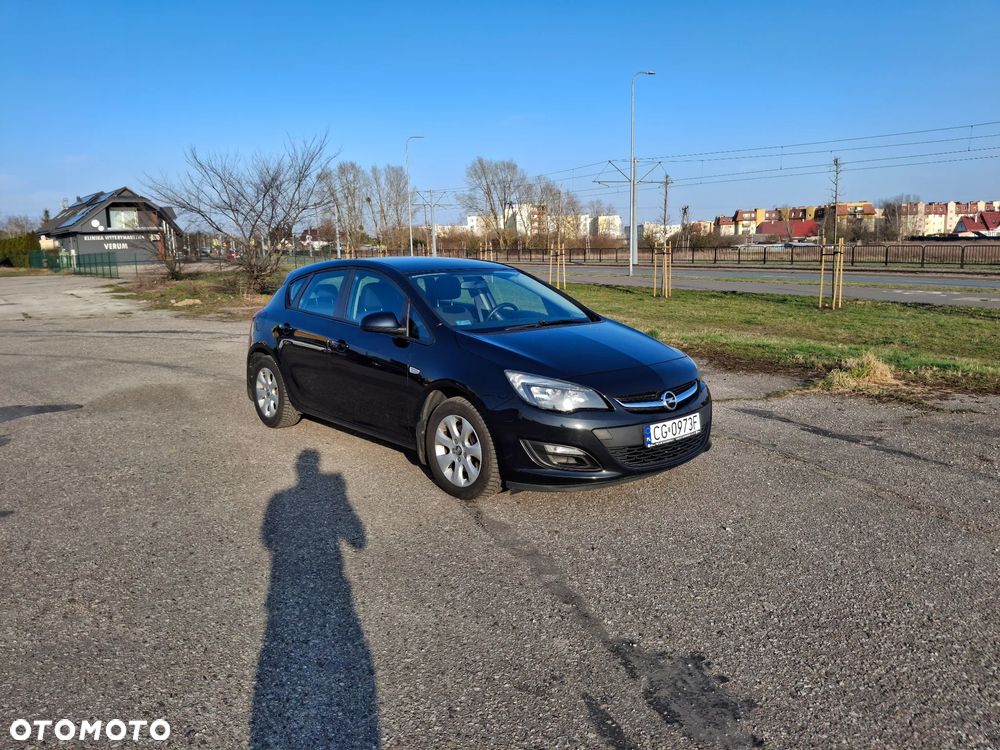 Opel Astra 1.7 CDTI Enjoy - 4