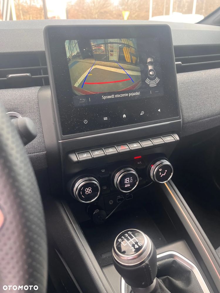 Renault Clio 1.0 TCe Techno - 7