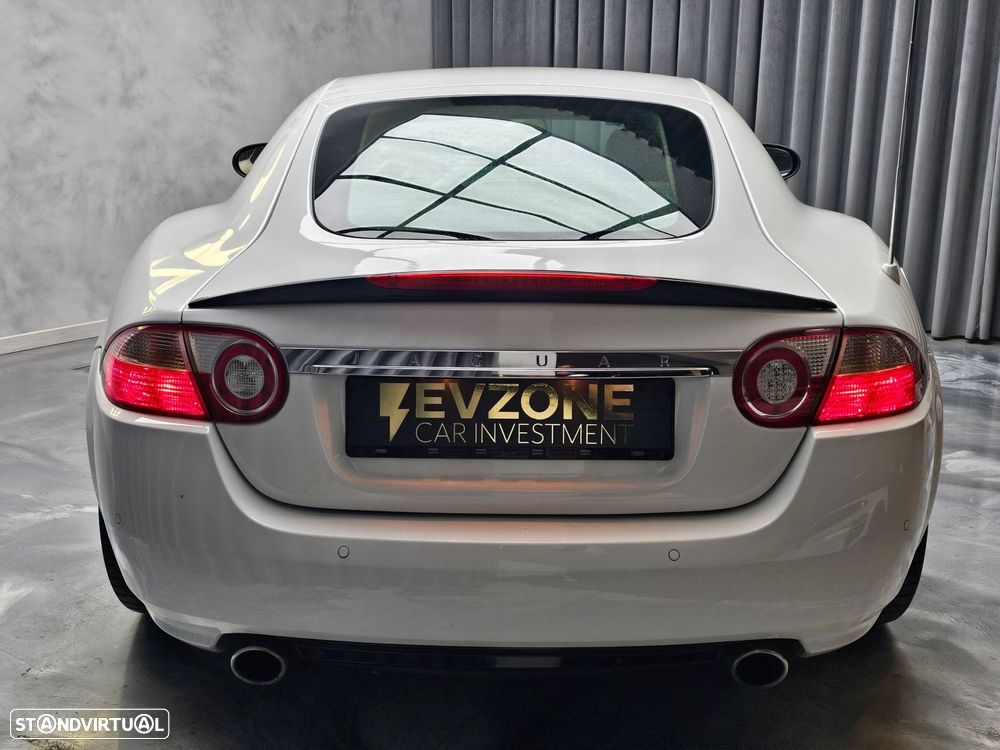 Jaguar XK 4.2 V8 - 6
