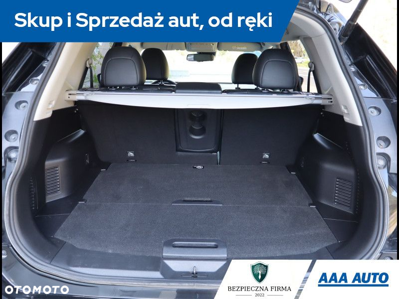 Nissan X-Trail - 14