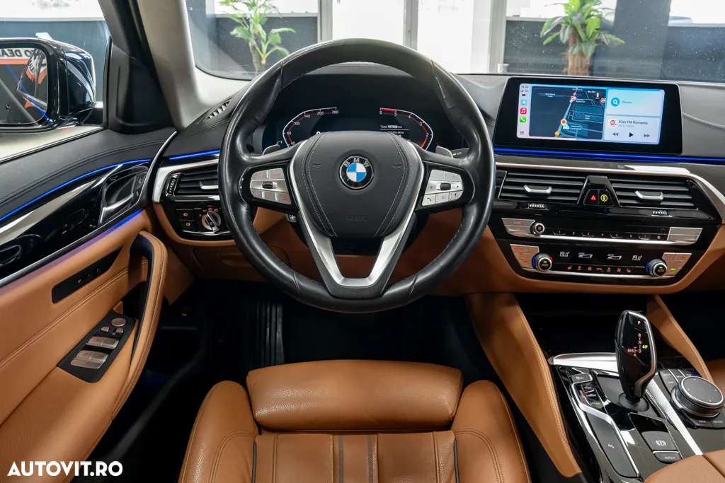 BMW Seria 5 520d AT MHEV - 32