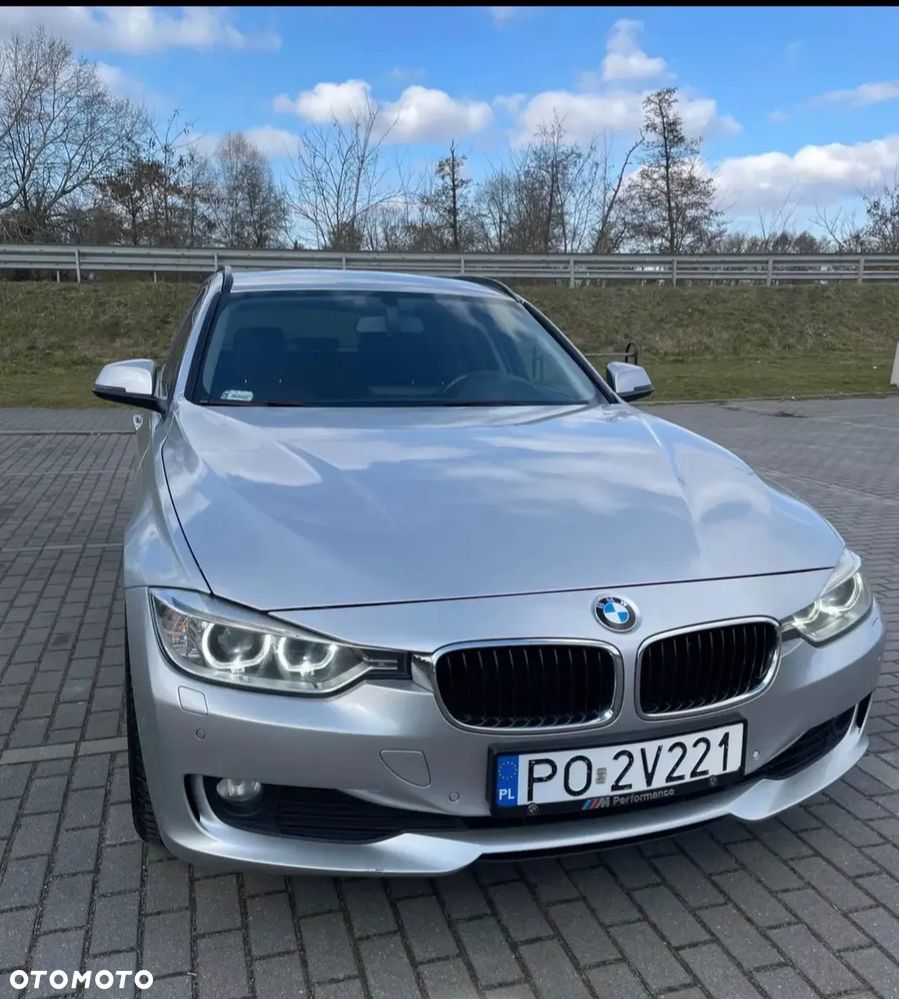 BMW Seria 3 2013 photo 2