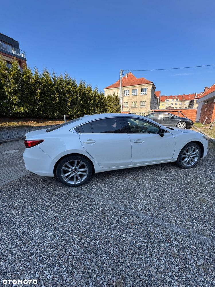 Mazda 6 - 8