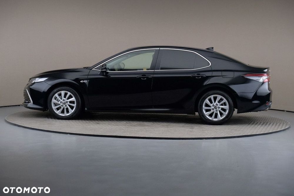 Toyota Camry 2.5 Hybrid Comfort CVT - 4