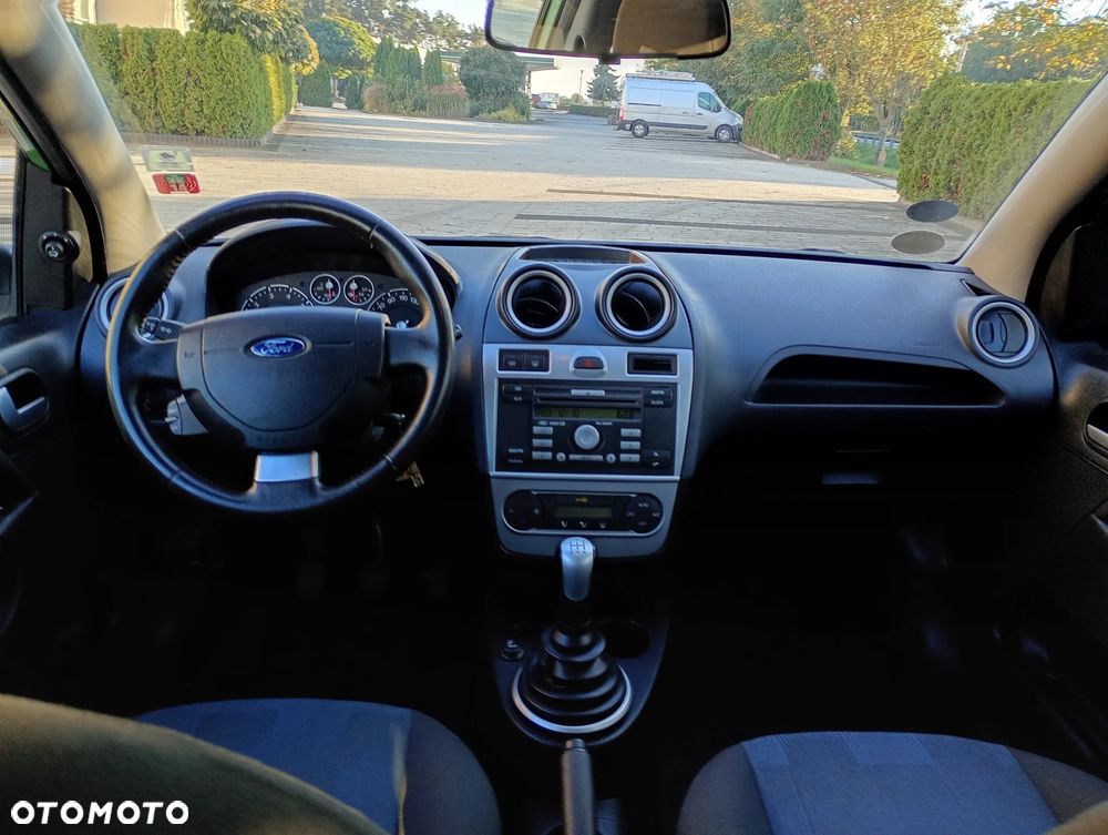 Ford Fiesta 1.3 Silver X - 5