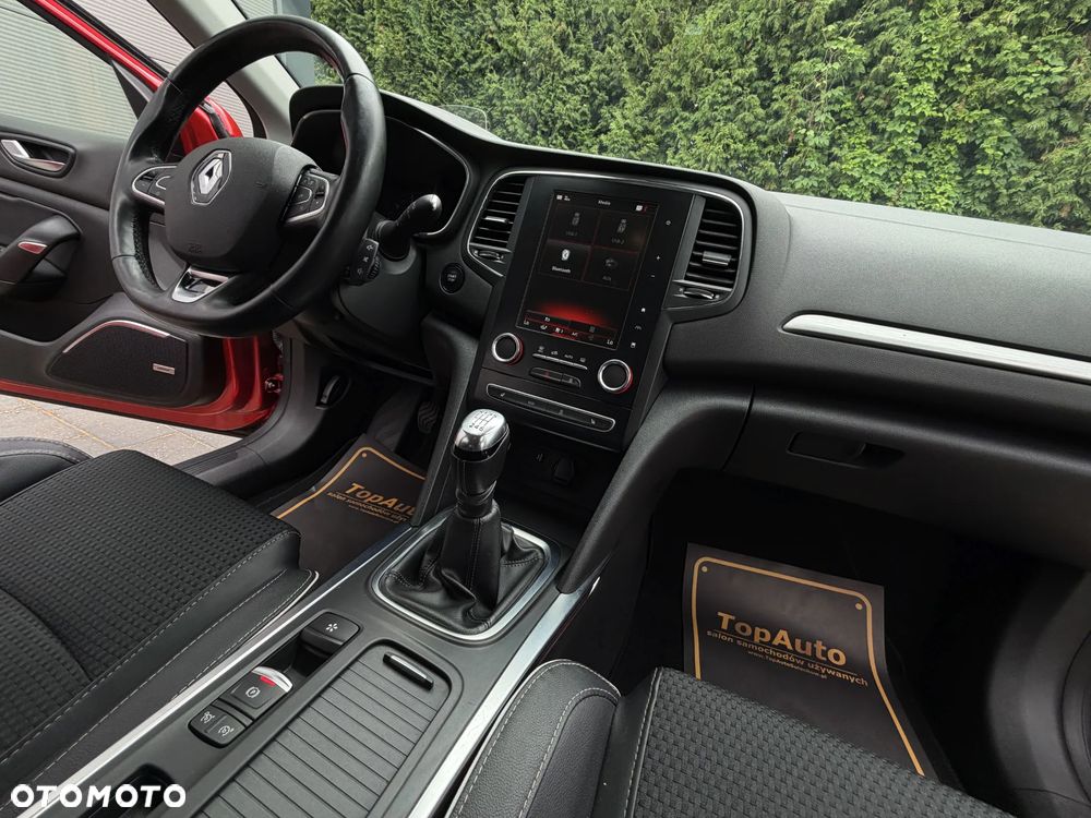 Renault Megane TCe 140 GPF BOSE EDITION - 16