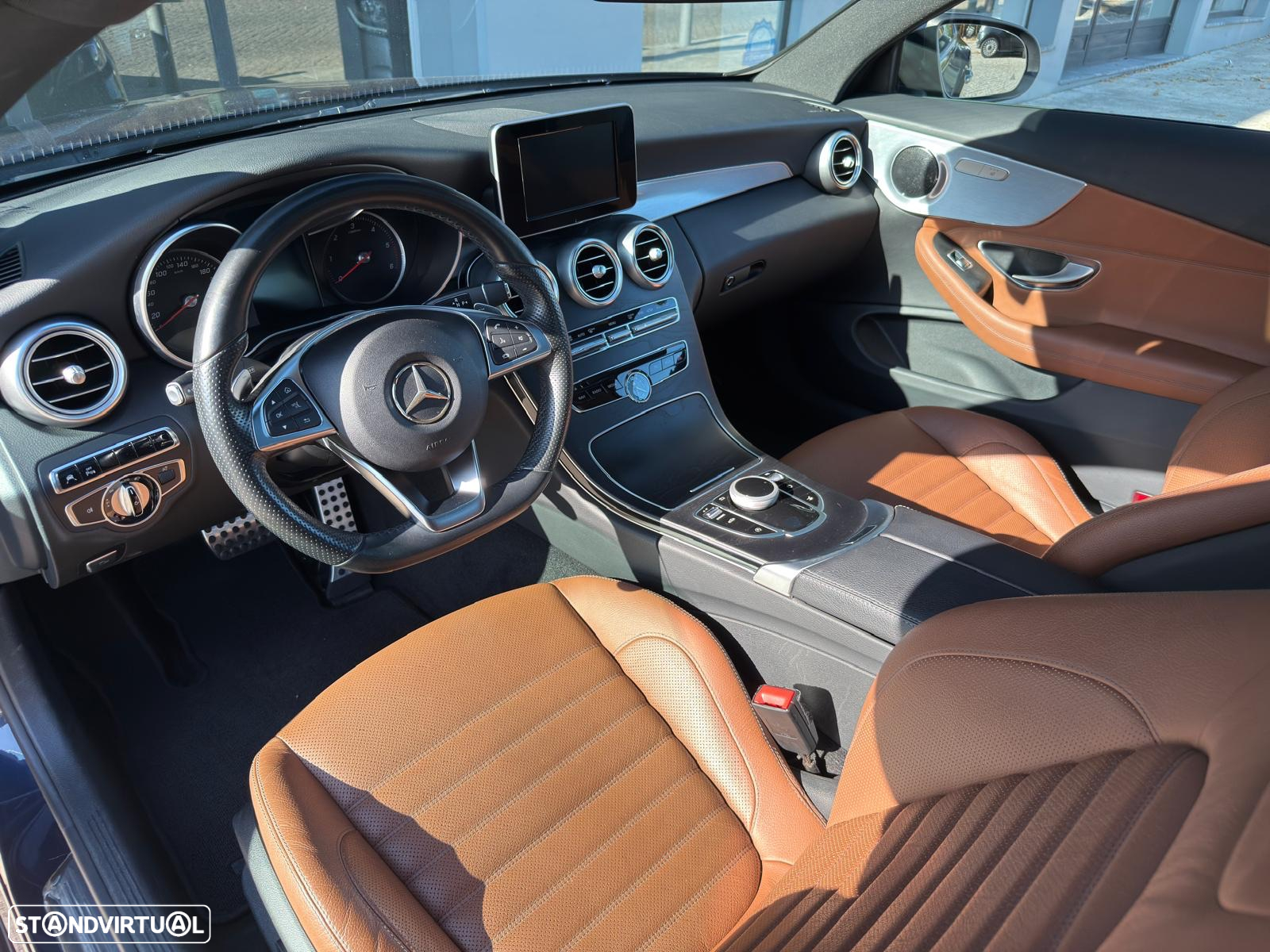 Mercedes-Benz C 220 d Coupe 4Matic 9G-TRONIC - 13