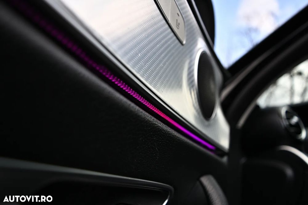 Mercedes-Benz E 300 de 9G-TRONIC - 13