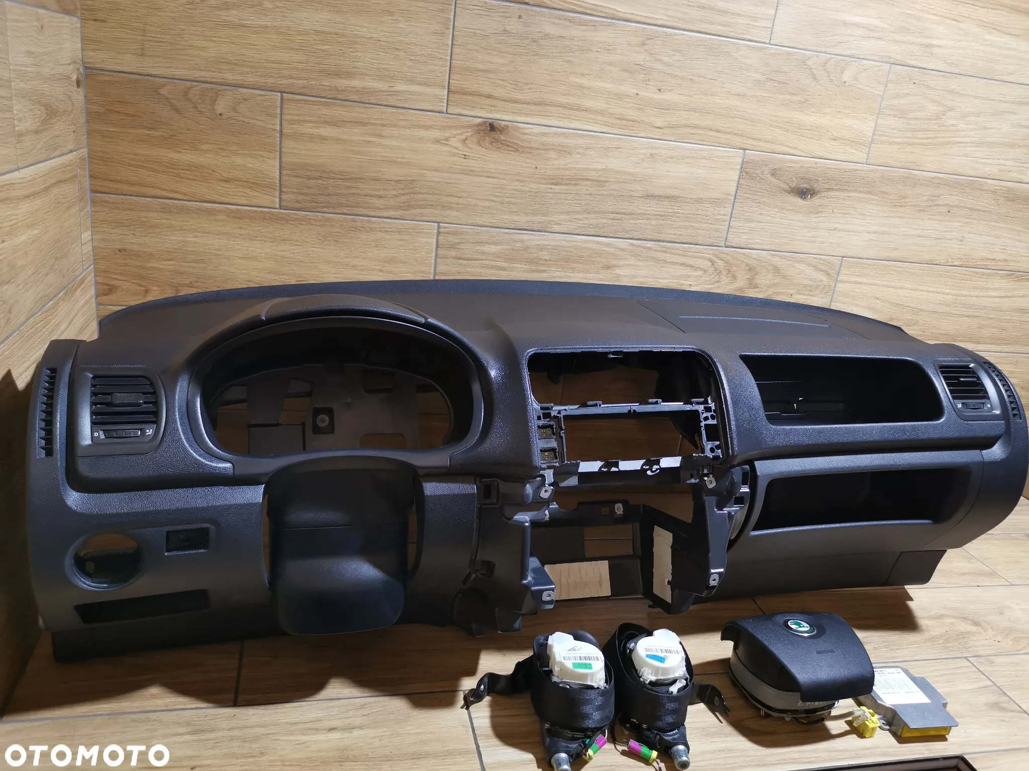Sensor Airbag Deska Konsola Pasy  Skoda Fabia II 1C0909605 - 5