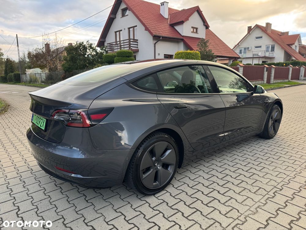 Tesla Model 3 RWD Hinterradantrieb - 4