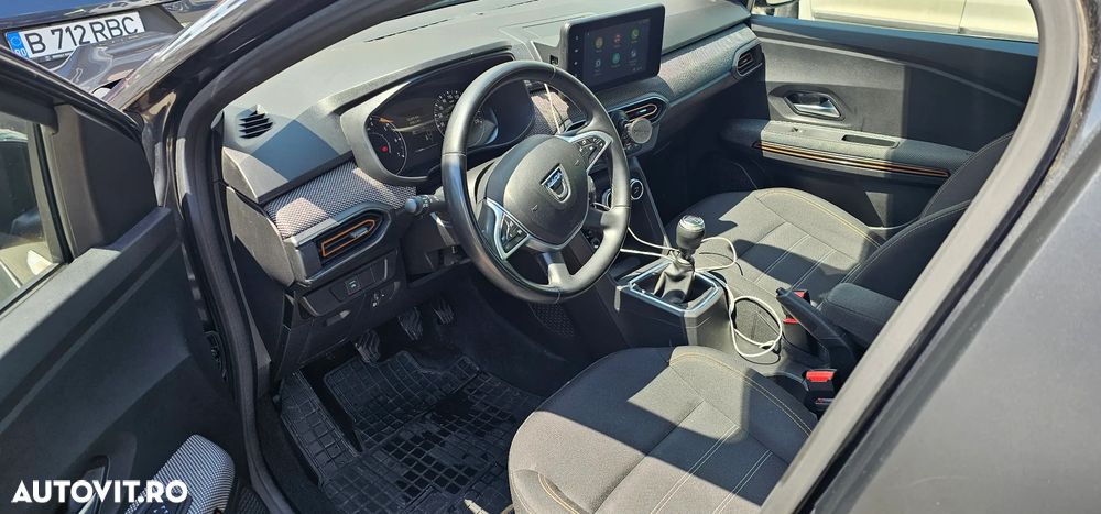 Dacia Sandero - 5