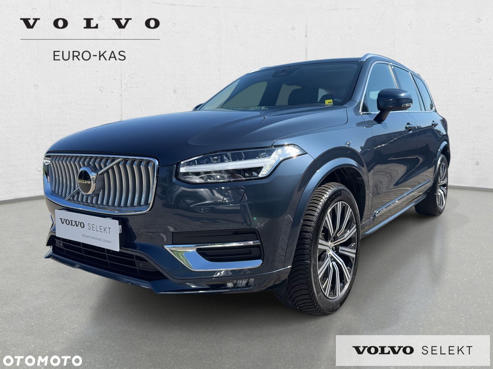 Volvo XC 90 - 1