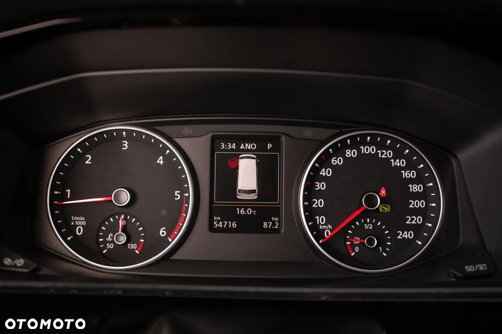 Volkswagen Multivan 2.0 TDI L1 Highline DSG - 32