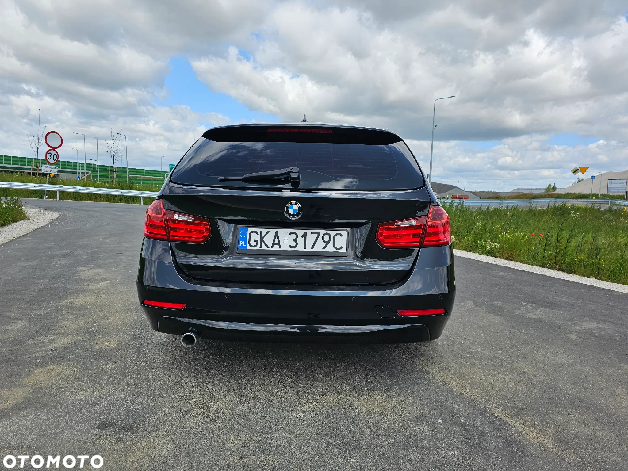 BMW Seria 3 - 12