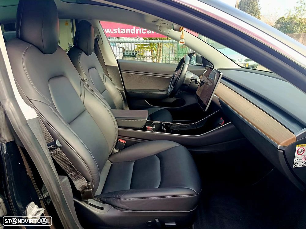 Tesla Model 3 AWD Dual Motor Performance - 11