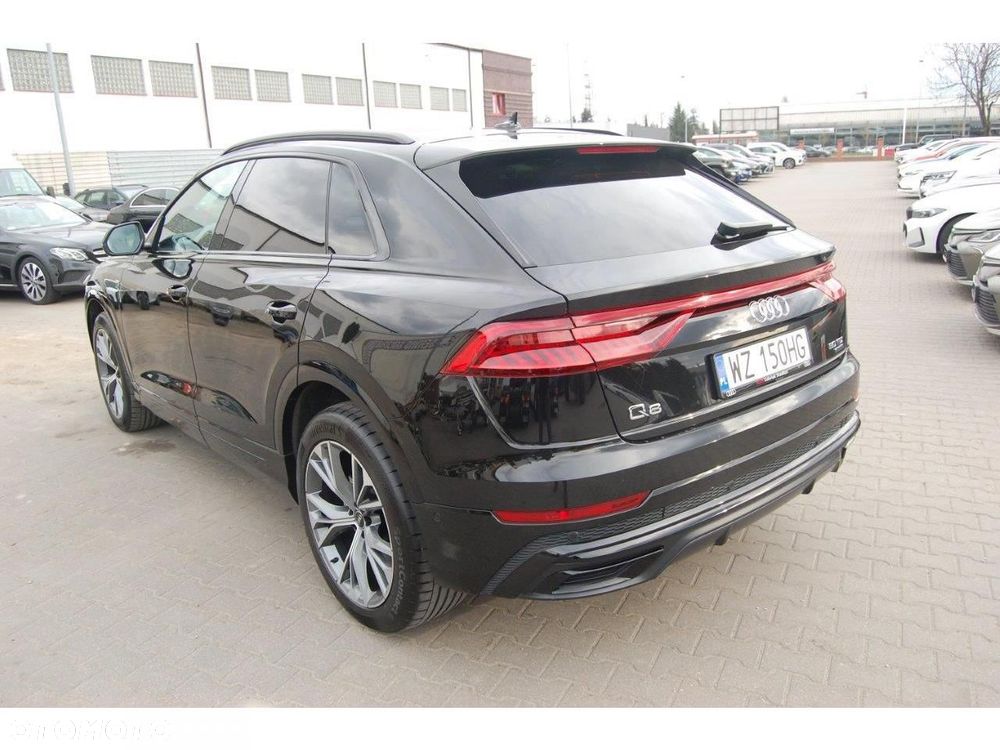 Audi Q8 - 4