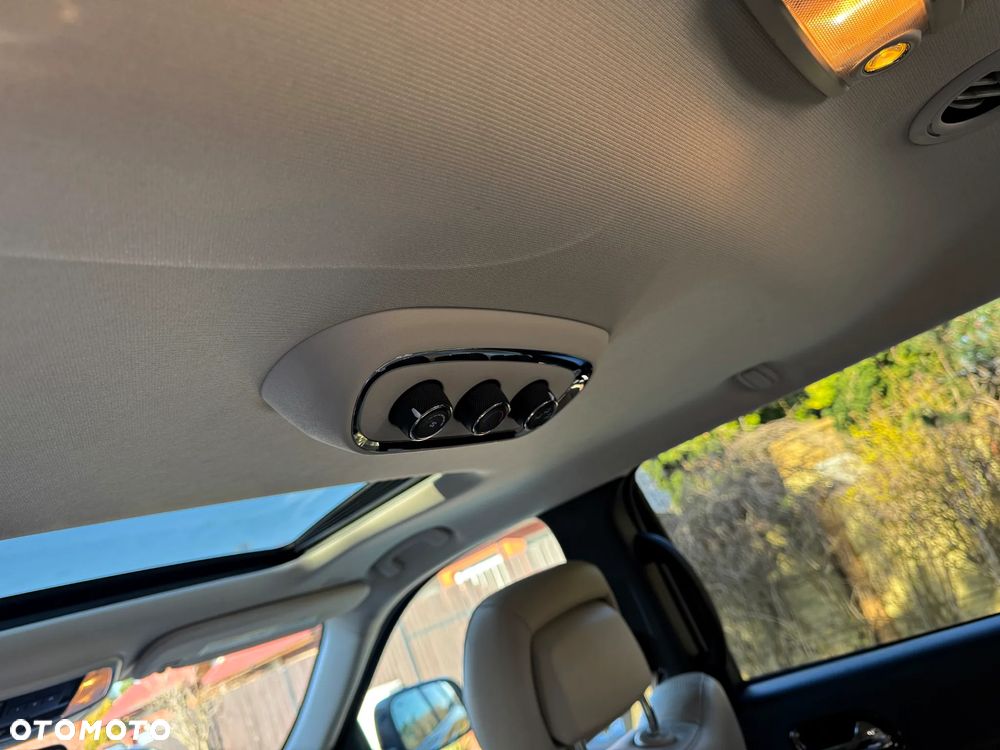 Dodge Durango 3,6 Limited - 15