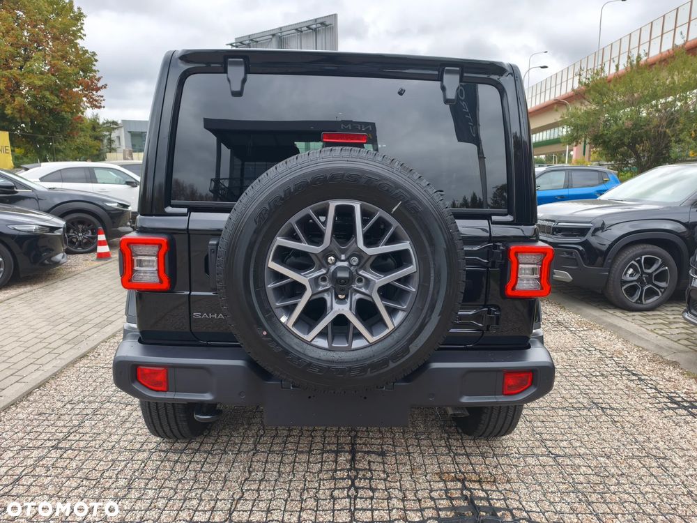Jeep Wrangler Unlimited GME 2.0 Turbo Sahara - 10