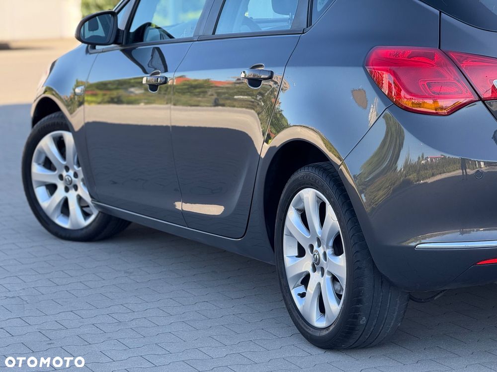 Opel Astra 1.4 Turbo Automatik - 17