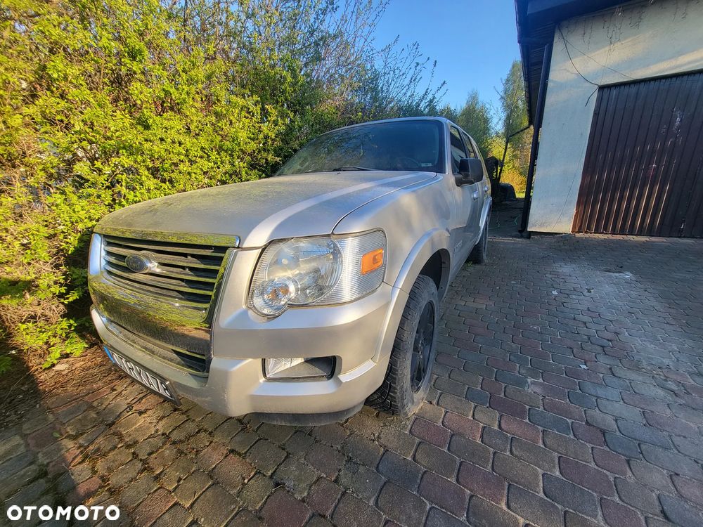 Ford Explorer 4.0 4WD - 9