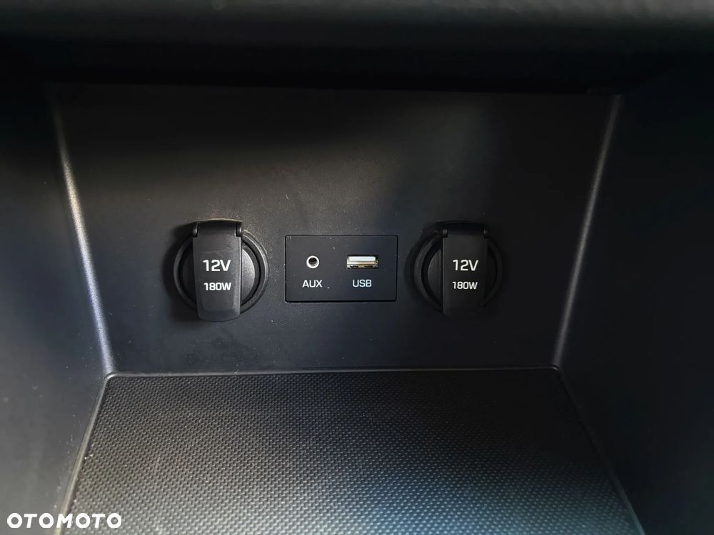 Hyundai i30 1.6 CRDi BlueDrive Go - 24
