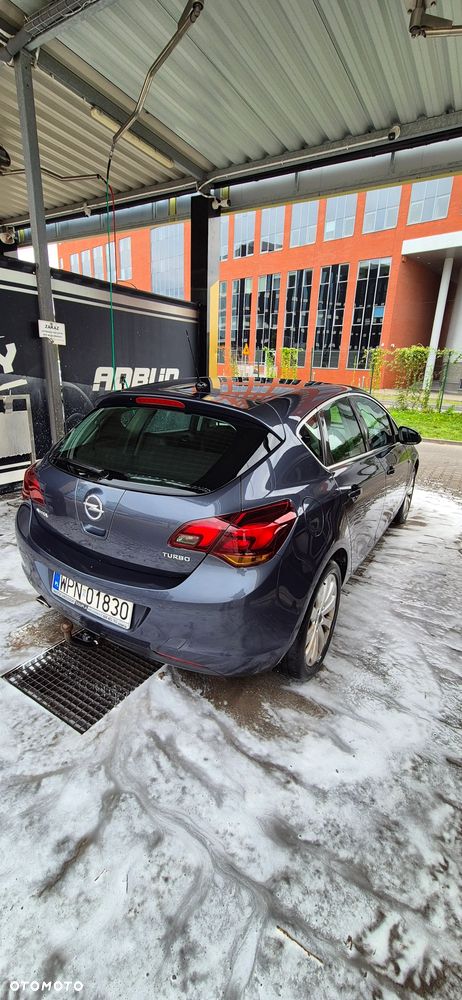 Opel Astra 1.4 T Cosmo - 8