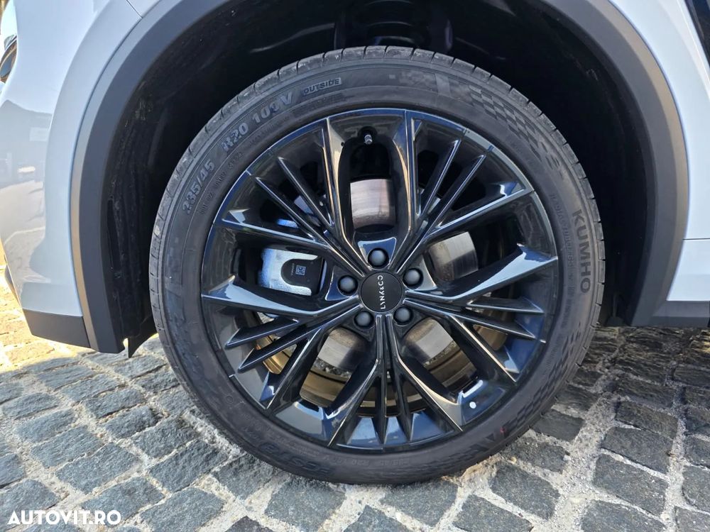 Lynk&Co 01 - 5