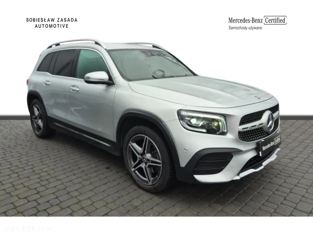 Mercedes-Benz GLB 200 AMG Line 7G-DCT - 7