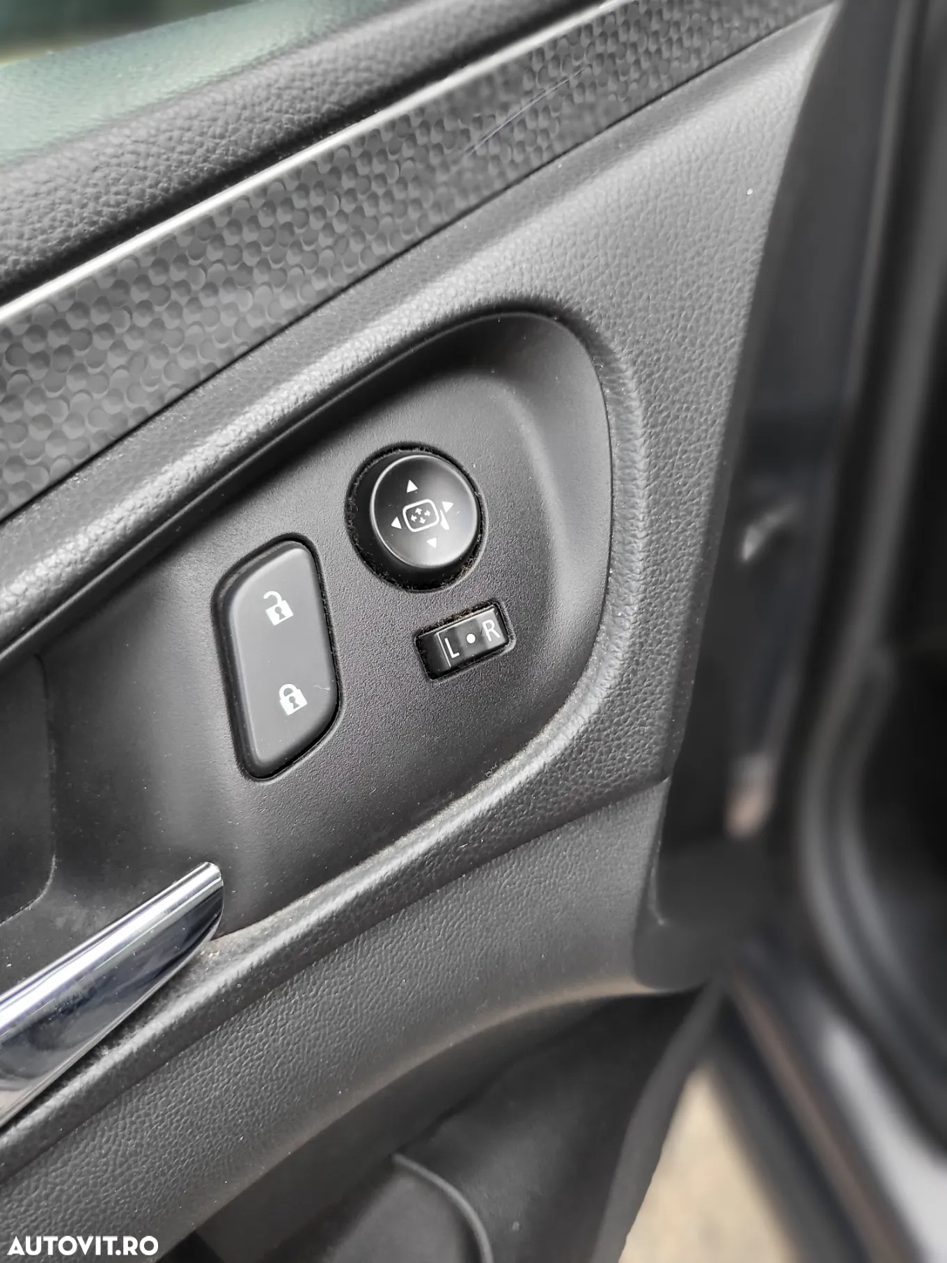 Opel Insignia - 19