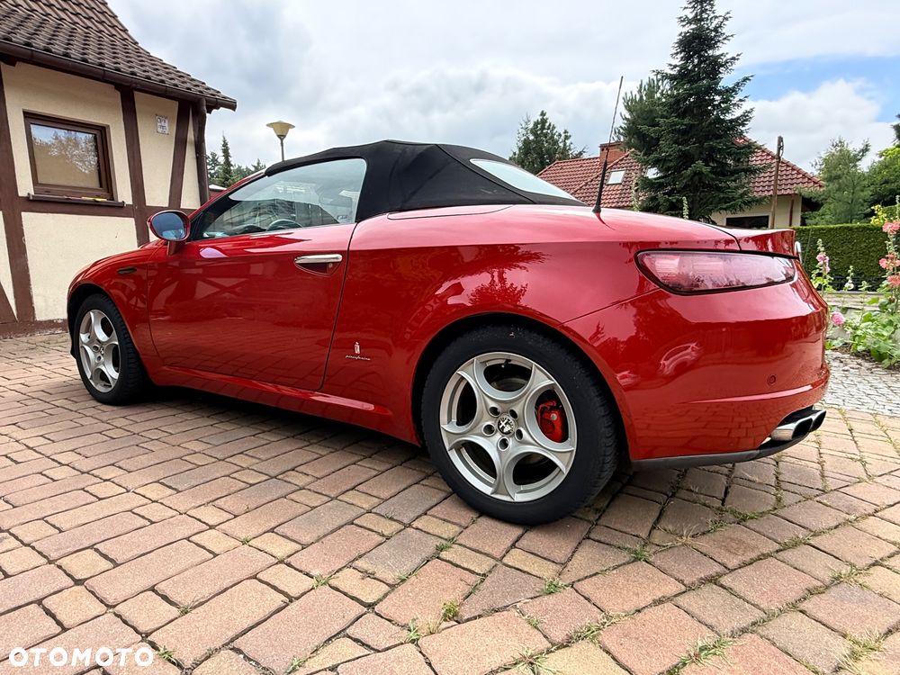 Alfa Romeo Spider 2.4JTDM Exclusive - 21