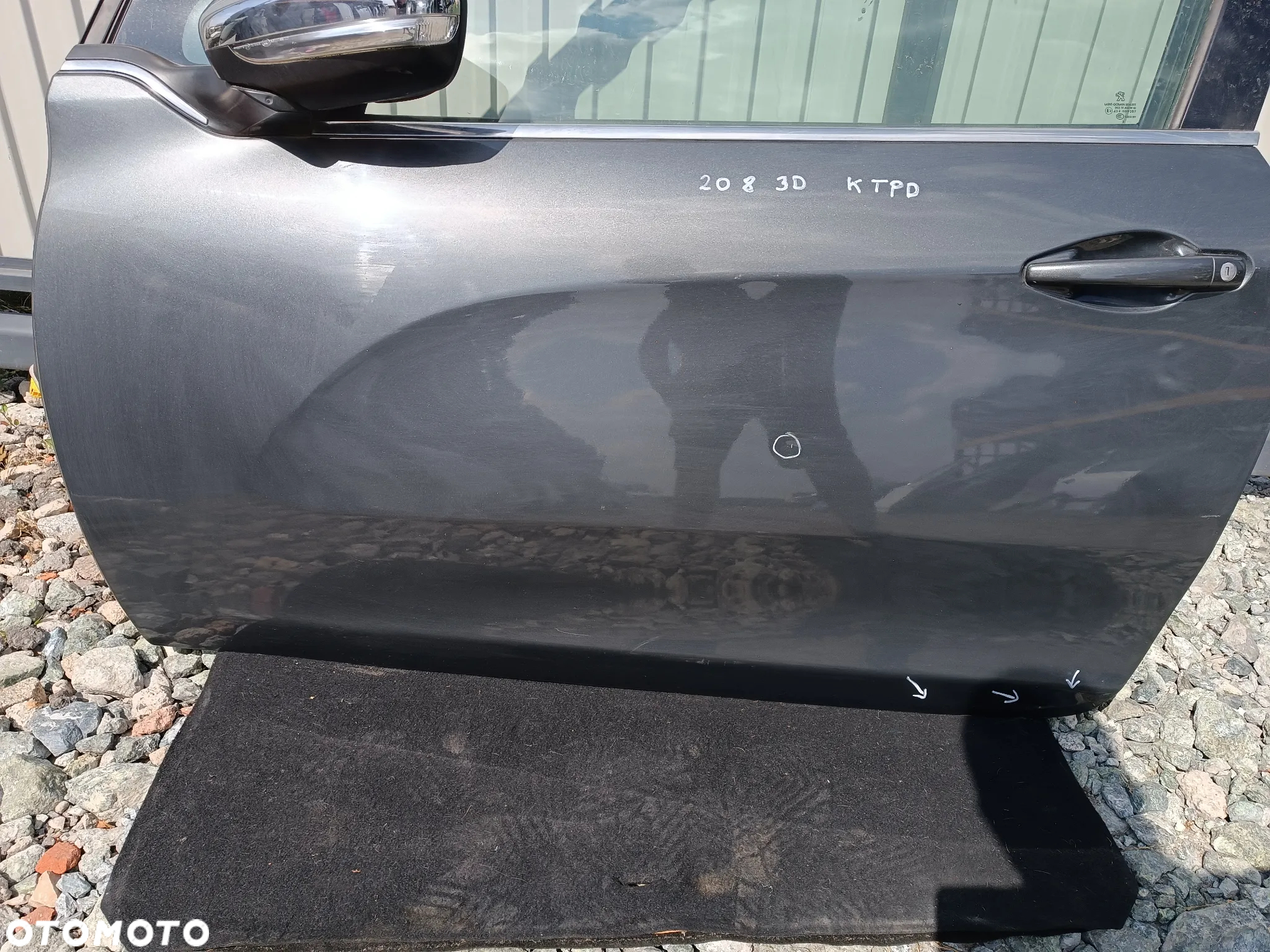 DRZWI LEWE PRZÓD LEWY KTPD PEUGEOT 208 3 DRZWI - 4