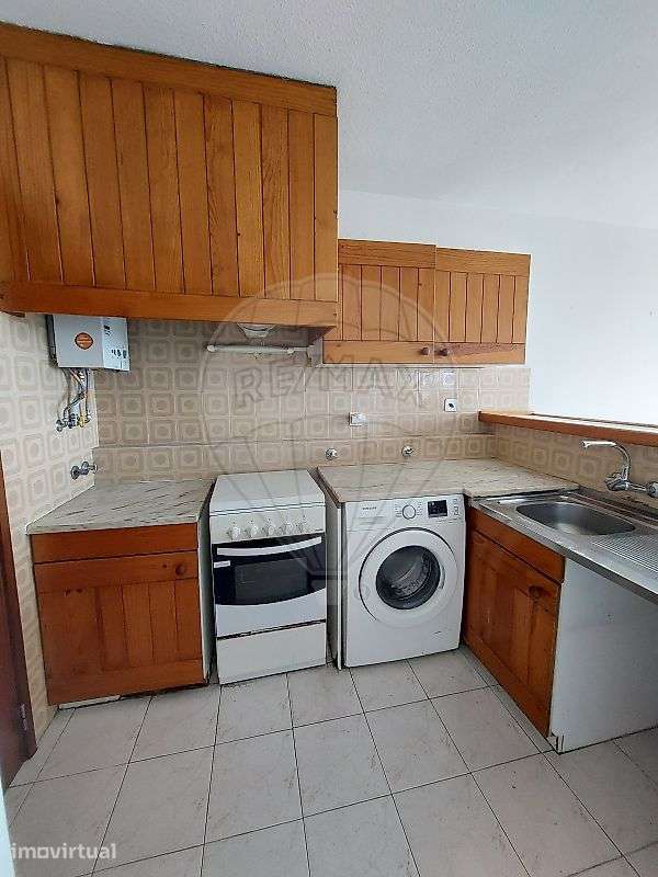 Apartamento T2 para arrendamento - Grande imagem: 2/9