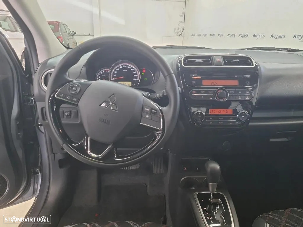 Mitsubishi Space Star 1.2 Intense CVT - 7