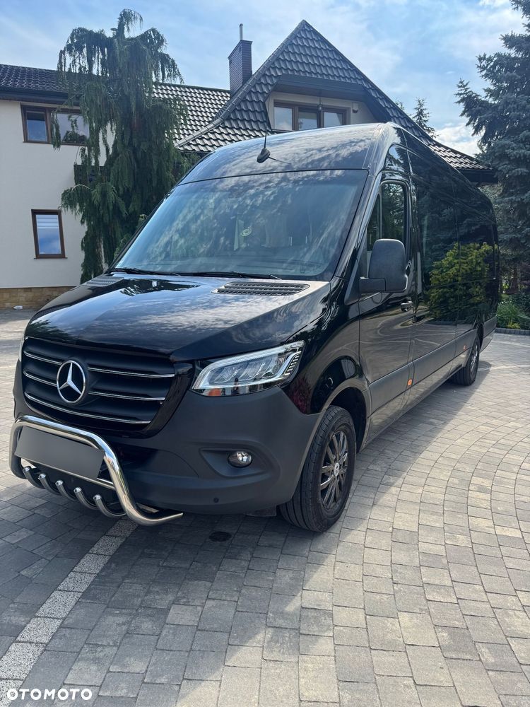 Mercedes-Benz Sprinter - 1