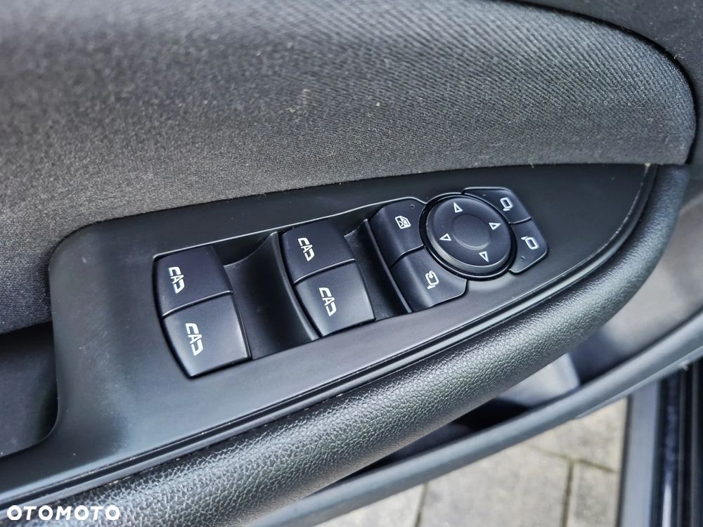 Opel Insignia 1.6 CDTI Enjoy S&S - 15