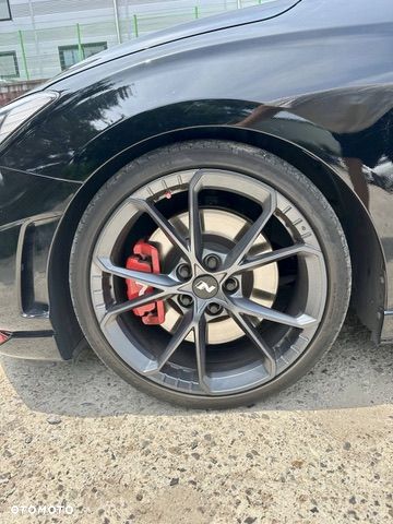 Hyundai Veloster 1.6 Turbo Matt Finish - 22