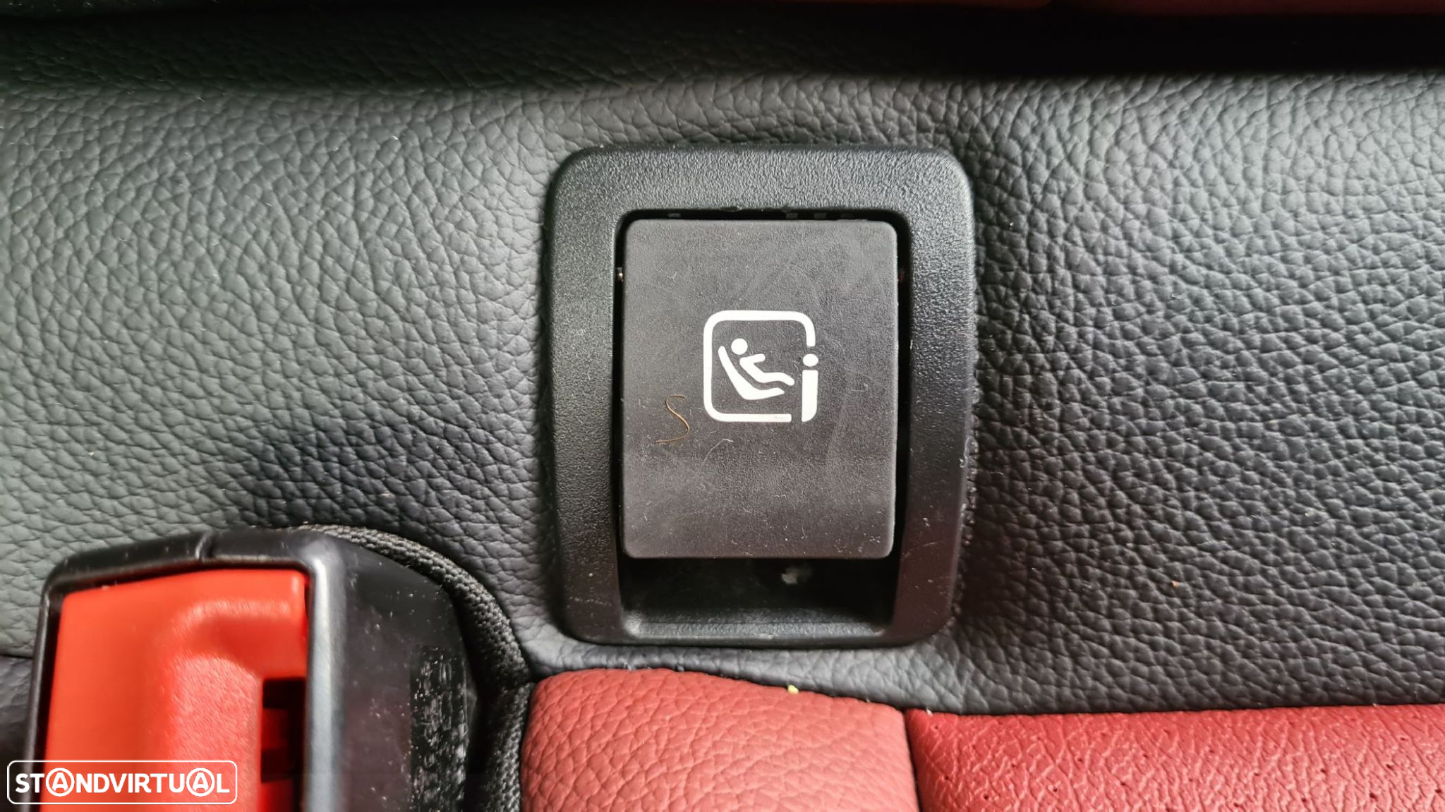 Mercedes-Benz GLC 220 - 41