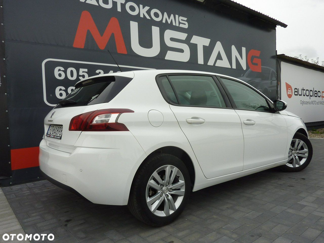 Peugeot 308 - 4