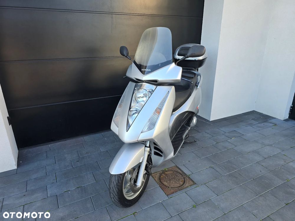 Honda Pantheon - 2