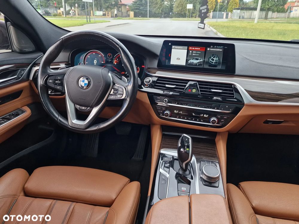 BMW 6GT 640i Luxury Line sport - 11