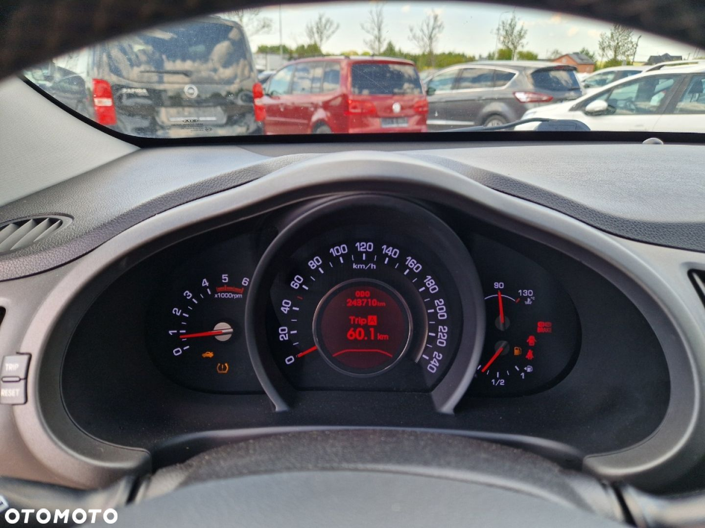 Kia Sportage - 12
